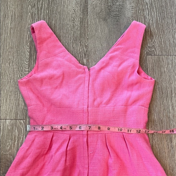 Lilly Pulitzer Vibrant Pink Dress linen blend rosette detail v neck tank top 2 - Picture 6 of 7